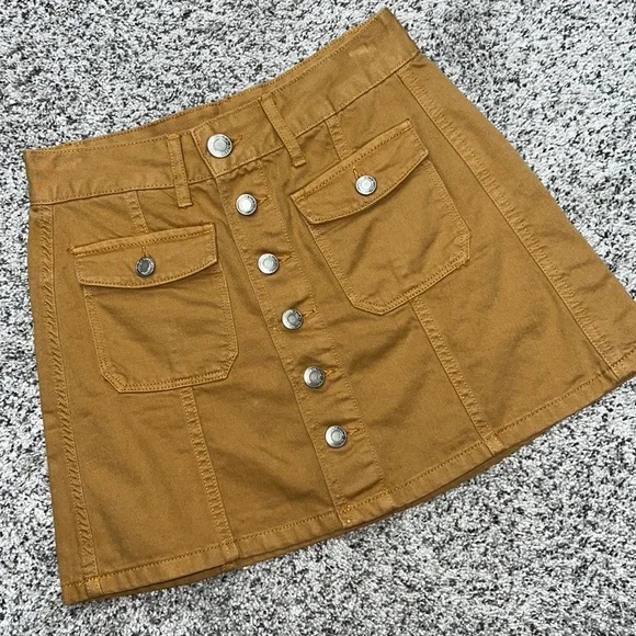 HOST PICK 🎉NWOT: American Eagle Hi-Rise A-Line Skirt - Picture 1 of 5